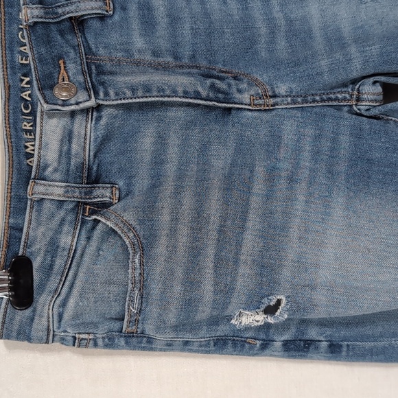 American Eagle Hi Rise Jegging Distressed Light Wash Size 0 - Picture 2 of 8